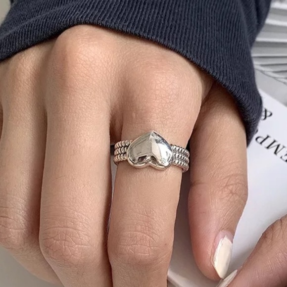 🤍Insta Love Heart ring Adjustable ring sterling silver ring - Picture 2 of 7